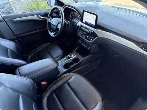 Used 2020 Ford Escape SEL image 14