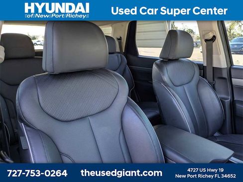 Used 2023 Hyundai Palisade SEL w/ Cargo Package image 6