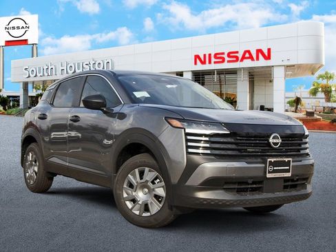 New 2026 Nissan Kicks S image 1