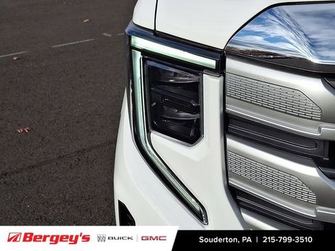 New 2026 GMC Sierra 1500 SLE w/ Preferred Package image 7