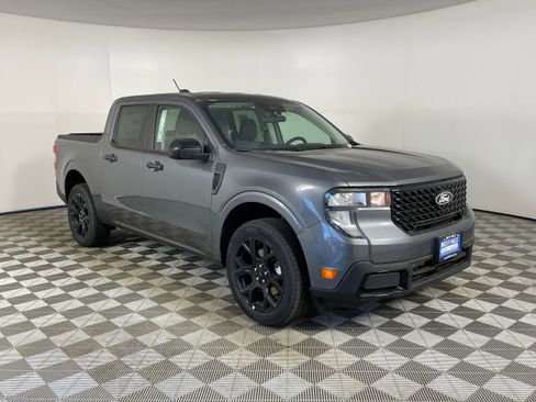 New 2025 Ford Maverick XLT w/ XLT Luxury Package image 7