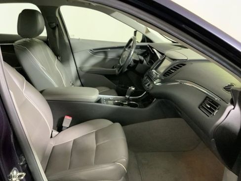 Used 2014 Chevrolet Impala LTZ image 32