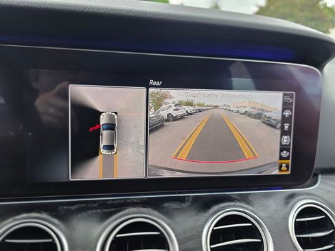 Used 2020 Mercedes-Benz E 350 Sedan image 29
