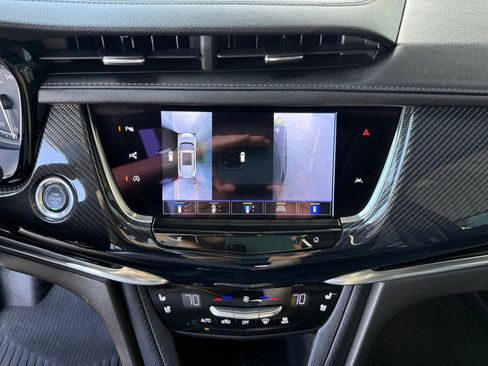 Used 2024 Cadillac XT6 Sport w/ Technology Package AWD/4WD image 21