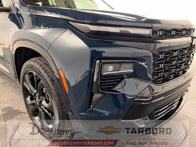 New 2027 Chevrolet Traverse RS w/ LPO, Floor Liner Package FWD image 10