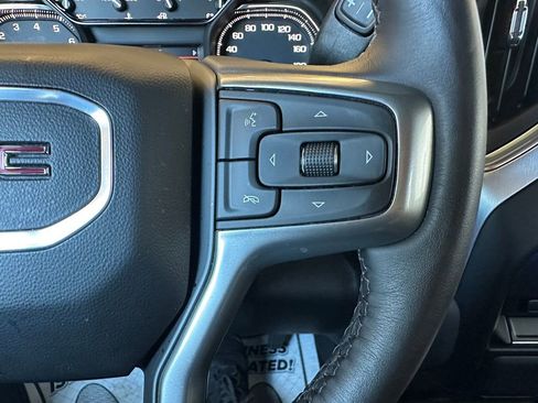 Used 2022 GMC Sierra 1500 SLE AWD/4WD image 4