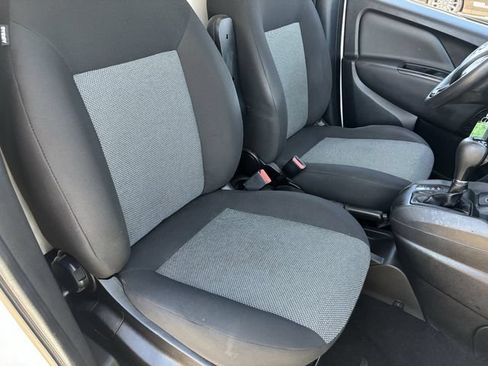 Used 2021 RAM ProMaster City Tradesman FWD image 10