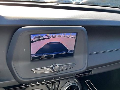 Used 2021 Chevrolet Camaro LT w/ RS Package image 13