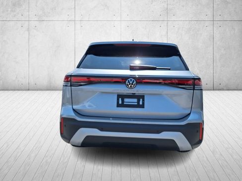 New 2025 Volkswagen Tiguan S image 6