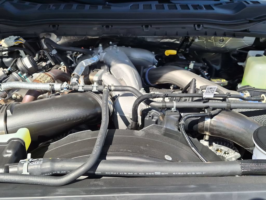 New 2026 Ford F550 4x4 Crew Cab image 28