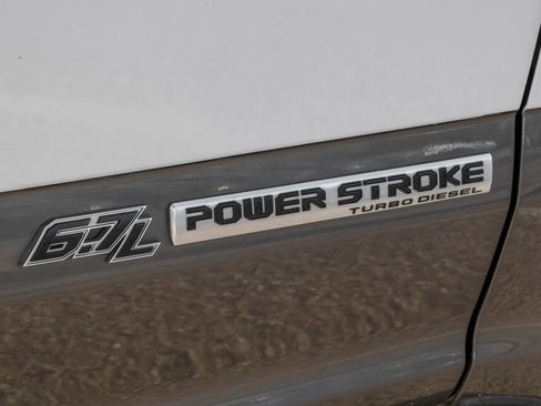 Used 2019 Ford F250 King Ranch w/ King Ranch Ultimate Package image 53