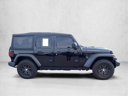 Used 2023 Jeep Wrangler Sport image 5
