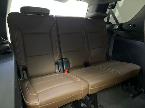 Used 2022 Chevrolet Tahoe High Country AWD/4WD image 29