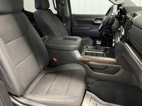 Used 2022 GMC Sierra 1500 Elevation w/ Preferred Package image 19