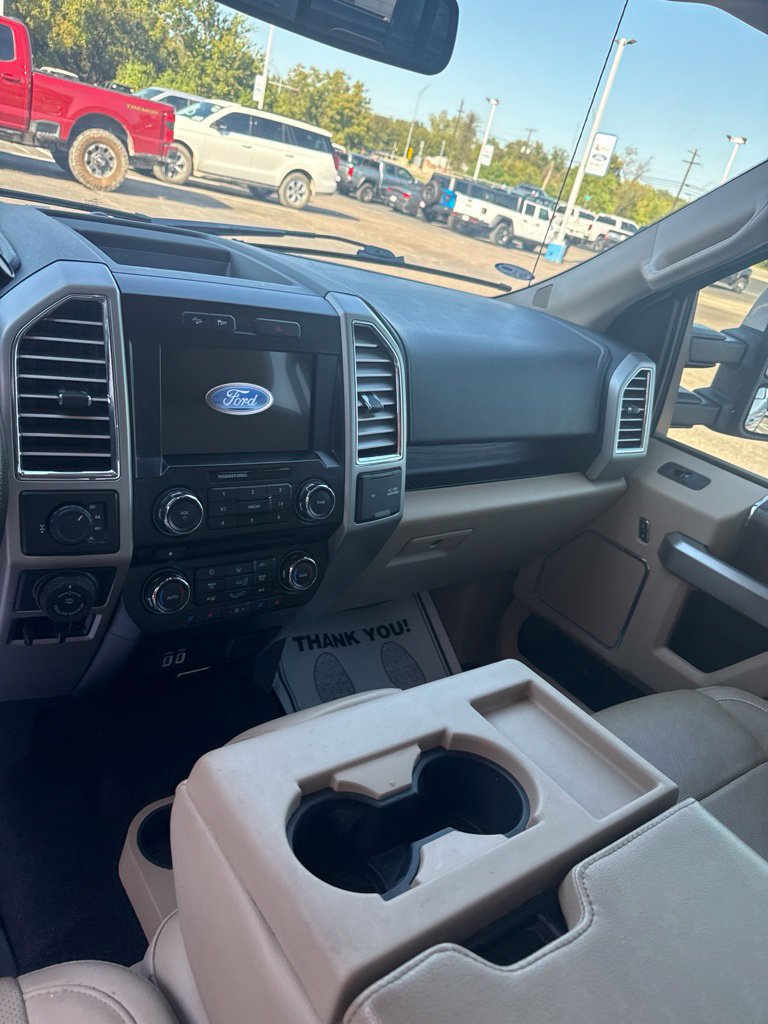 Used 2016 Ford F150 Lariat AWD/4WD image 7