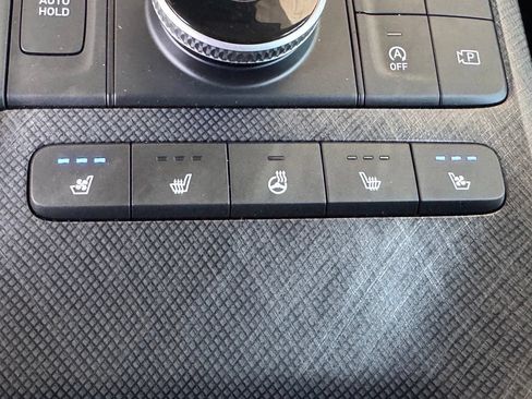 Used 2023 Hyundai Palisade Limited FWD image 6
