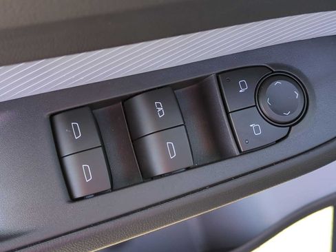 New 2027 Chevrolet Bolt LT FWD image 11