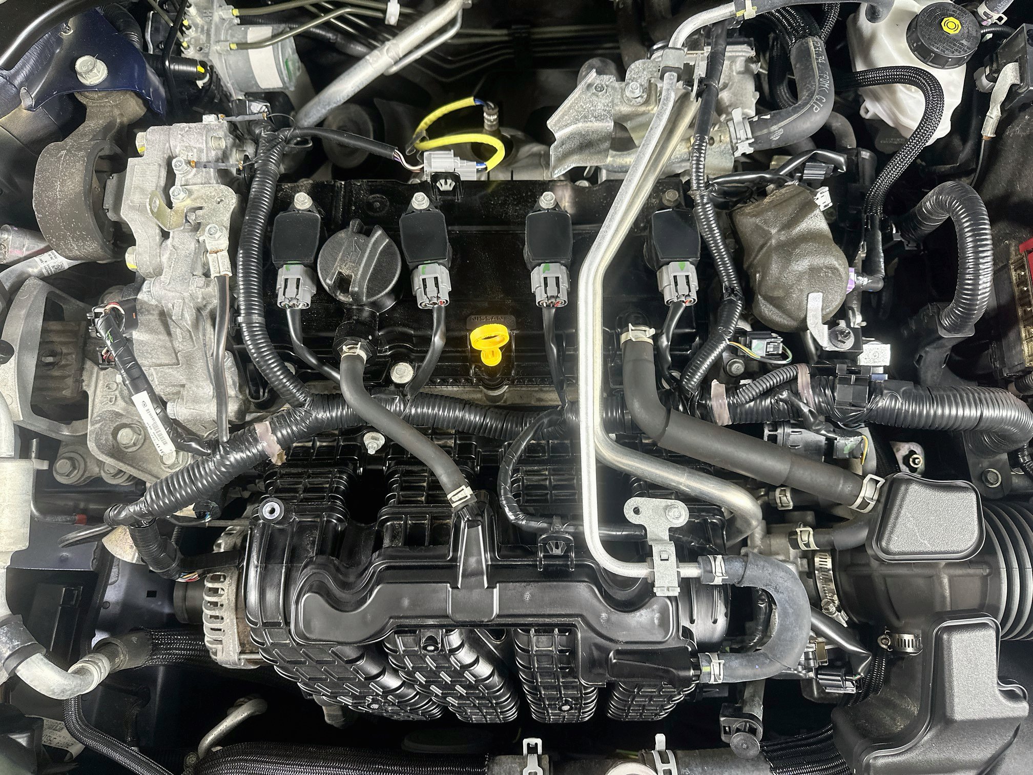 Used 2025 Nissan Altima 2.5 SV FWD image 31