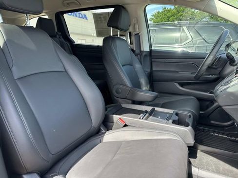 Used 2026 Honda Odyssey EX-L image 8