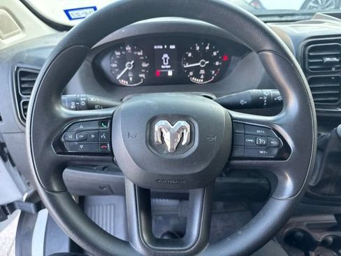 Used 2023 RAM ProMaster 2500 FWD image 5