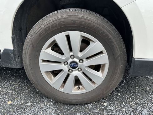 Used 2019 Subaru Outback 2.5i Premium AWD/4WD image 10