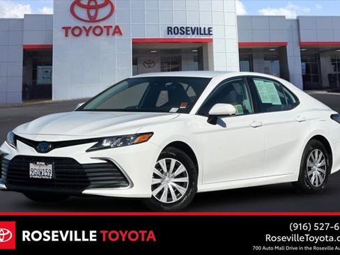 Certified 2023 Toyota Camry LE FWD image 1