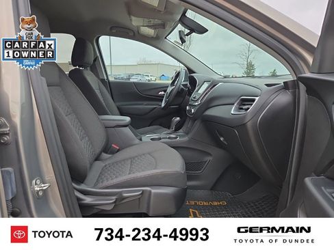 Used 2018 Chevrolet Equinox LT image 16