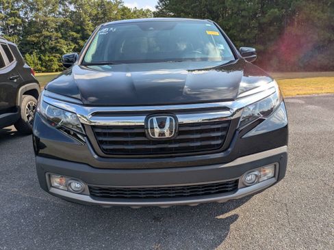 Used 2020 Honda Ridgeline RTL-E image 3
