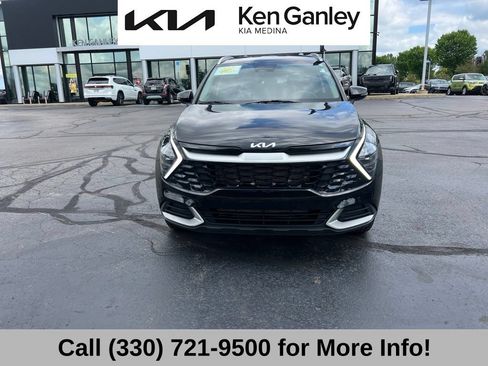 Certified 2024 Kia Sportage EX AWD/4WD image 4