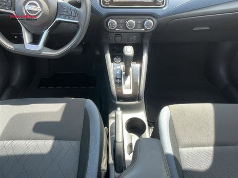 Used 2024 Nissan Versa SV w/ Trunk Package image 18