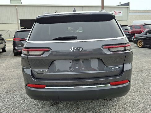 Used 2023 Jeep Grand Cherokee L Limited w/ Trailer Tow Group (B) image 7