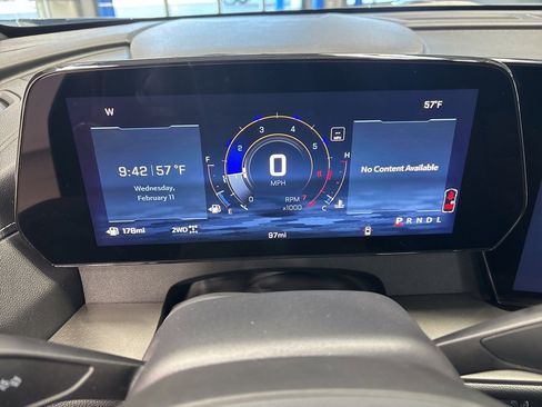 New 2026 Chevrolet Traverse LT w/ Sun and Wheel Package image 17