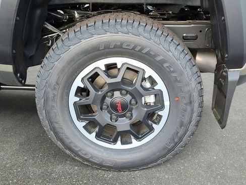 New 2026 Toyota Tacoma TRD Off-Road AWD/4WD image 5
