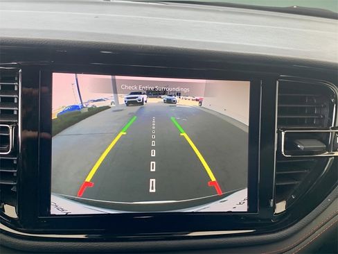 Used 2024 Dodge Durango GT image 40