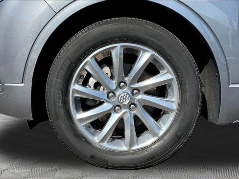 Used 2020 Buick Envision Essence FWD image 33