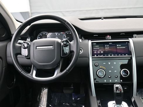 Used 2020 Land Rover Discovery Sport S image 11