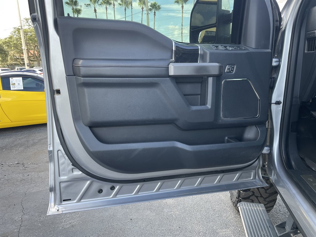 Used 2022 Ford F250 Platinum AWD/4WD image 43
