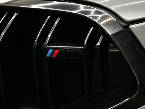 Used 2020 BMW M8 Coupe AWD/4WD image 3