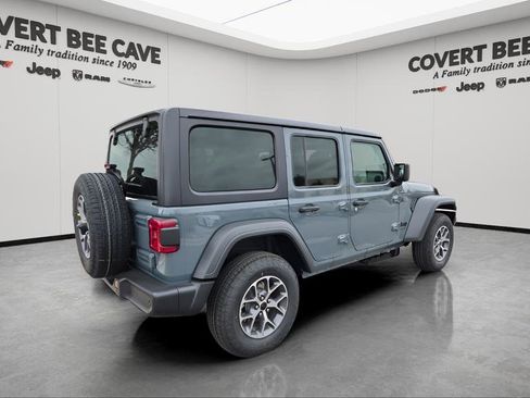New 2026 Jeep Wrangler Sport S image 9