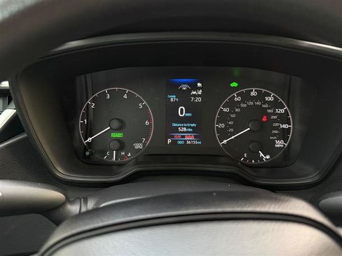 Used 2025 Toyota Corolla LE FWD image 34