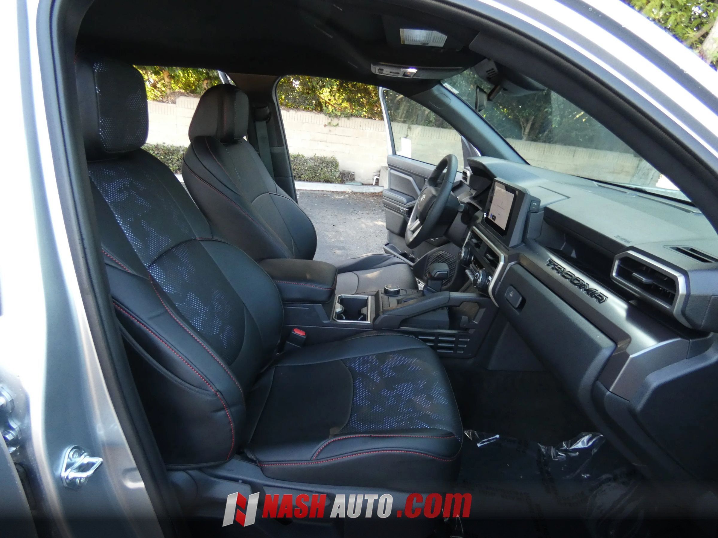 Used 2026 Toyota Tacoma TRD Sport RWD image 41