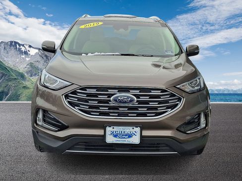 Certified 2019 Ford Edge SEL w/ Equipment Group 201A image 2