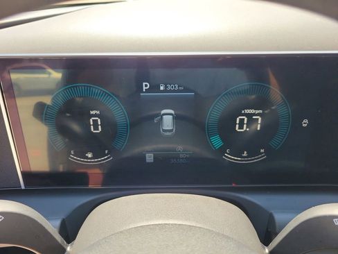 Used 2025 Hyundai Tucson SEL image 21