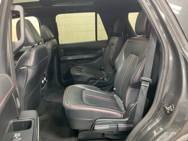 Used 2023 Ford Expedition Limited AWD/4WD image 19