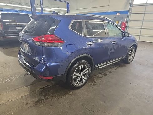 Used 2017 Nissan Rogue SL w/ SL Premium Package image 11