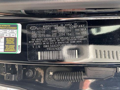 Used 2023 Hyundai Elantra SEL w/ Convenience Package FWD image 31
