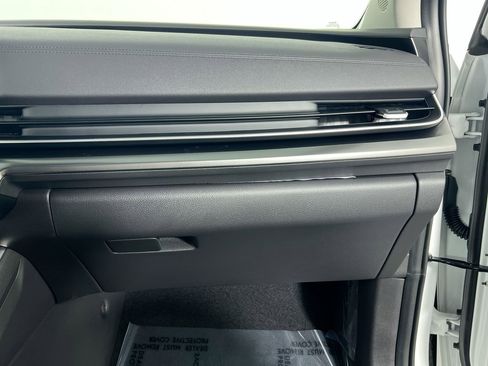 New 2026 Kia Carnival SX Prestige FWD image 34