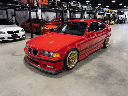 Used 1999 BMW M3 Coupe RWD image 2