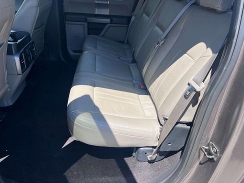 Used 2015 Ford F150 XLT w/ Equipment Group 302A Luxury AWD/4WD image 6