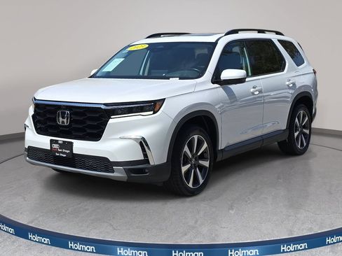 Used 2023 Honda Pilot Elite image 1